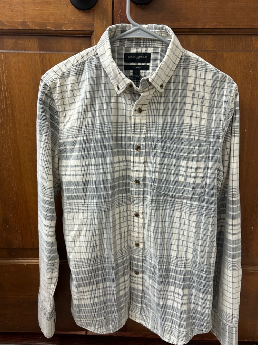 Banana Republic Men’s Gray & White Plaid Button-Down Shirt